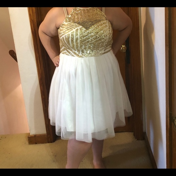 size 18 homecoming dresses